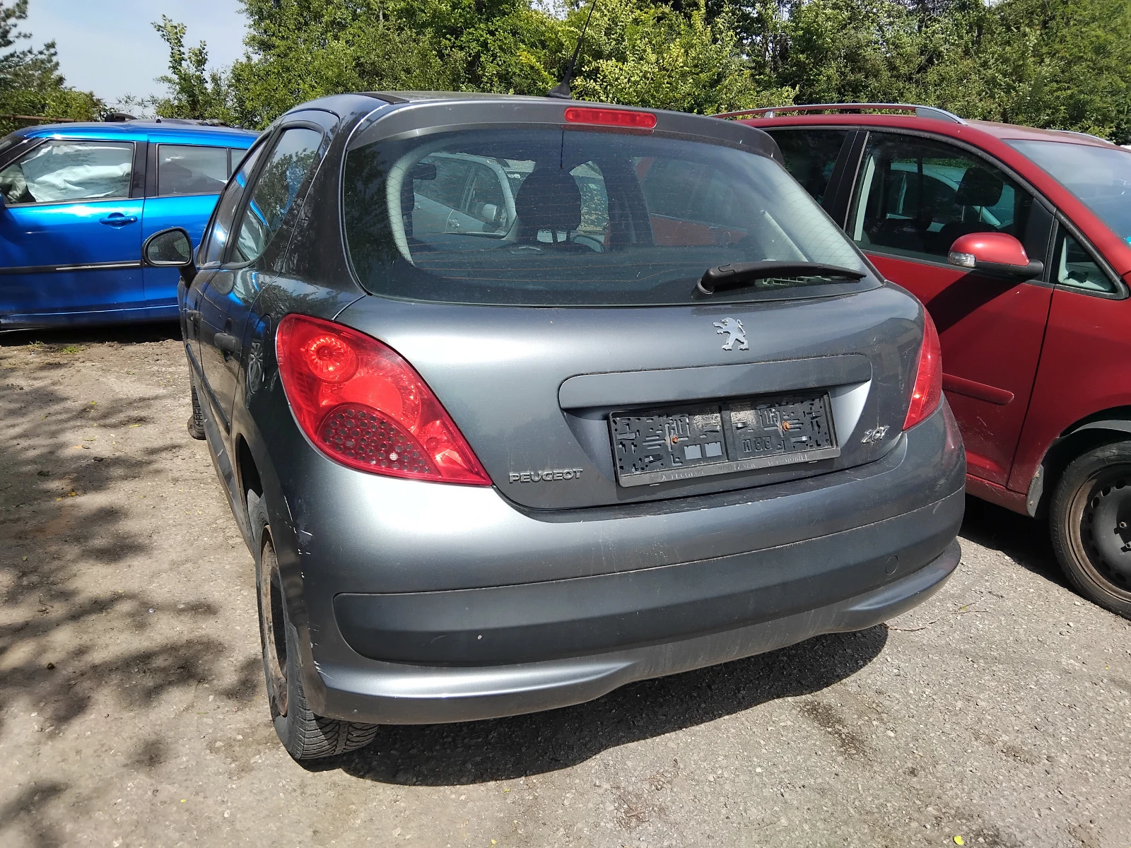 Peugeot 207 1.4 75к.с. - изображение 3