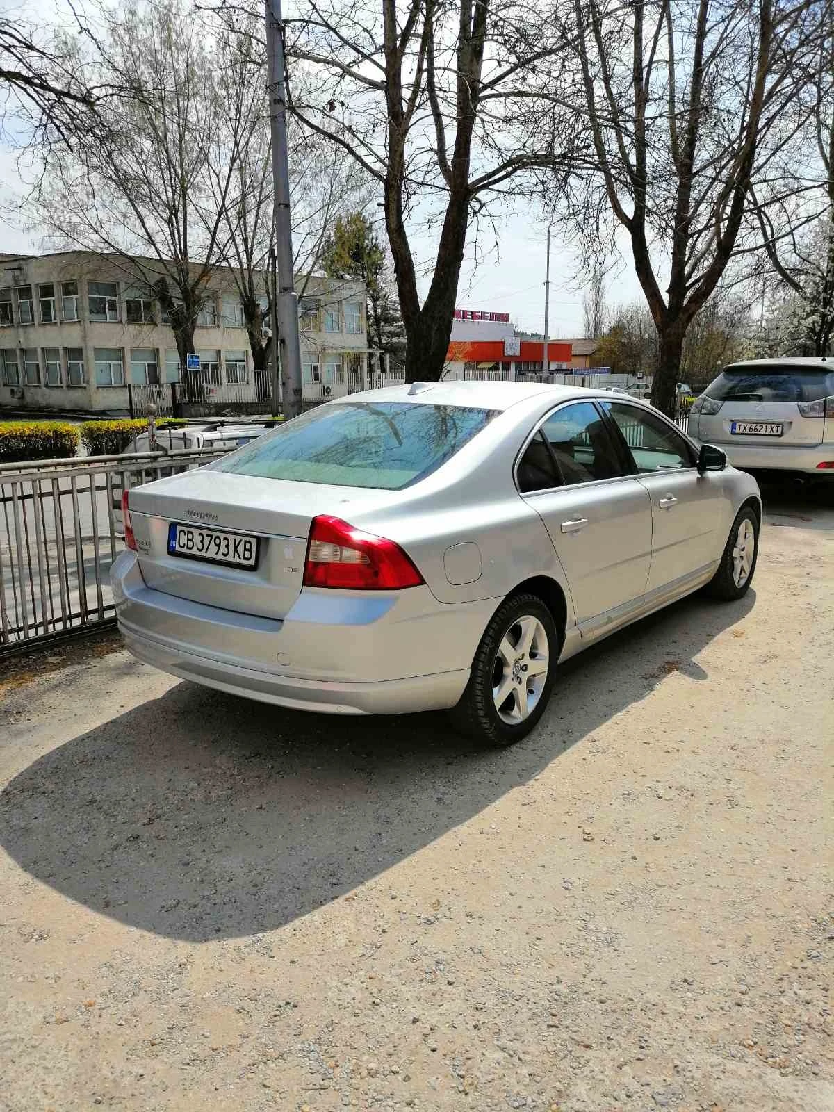 Volvo S80  - изображение 2