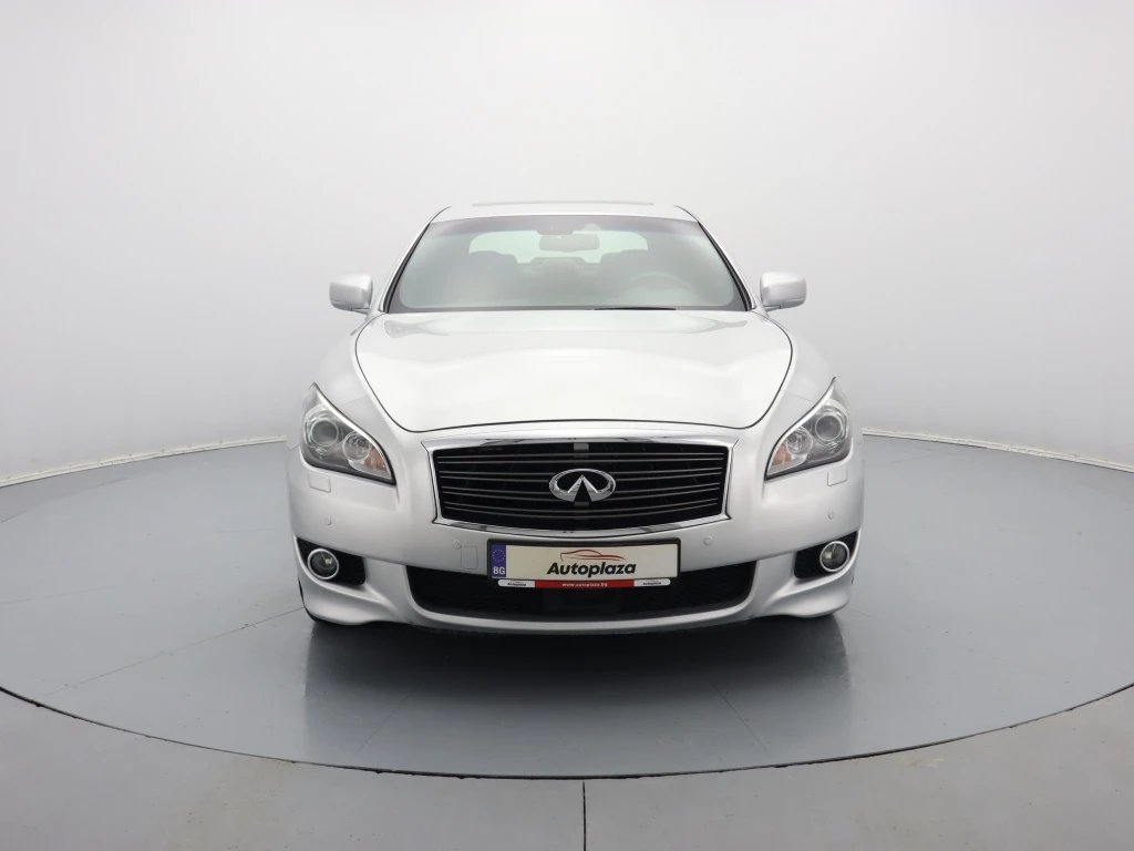 Infiniti M Y51 3.0d - изображение 2