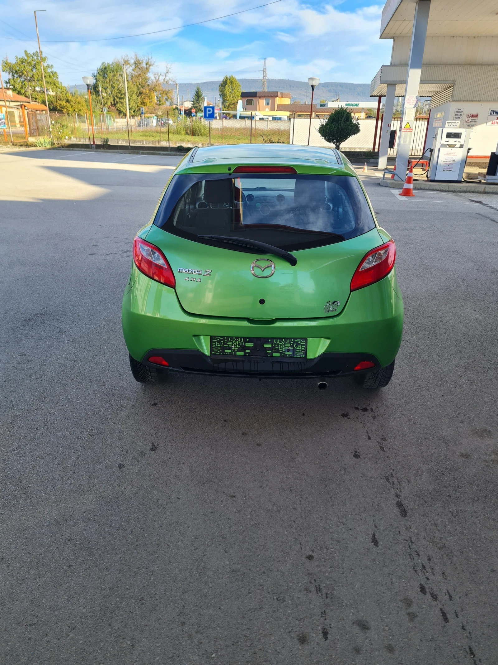 Mazda 2 1.4куб.87к.с. - изображение 2