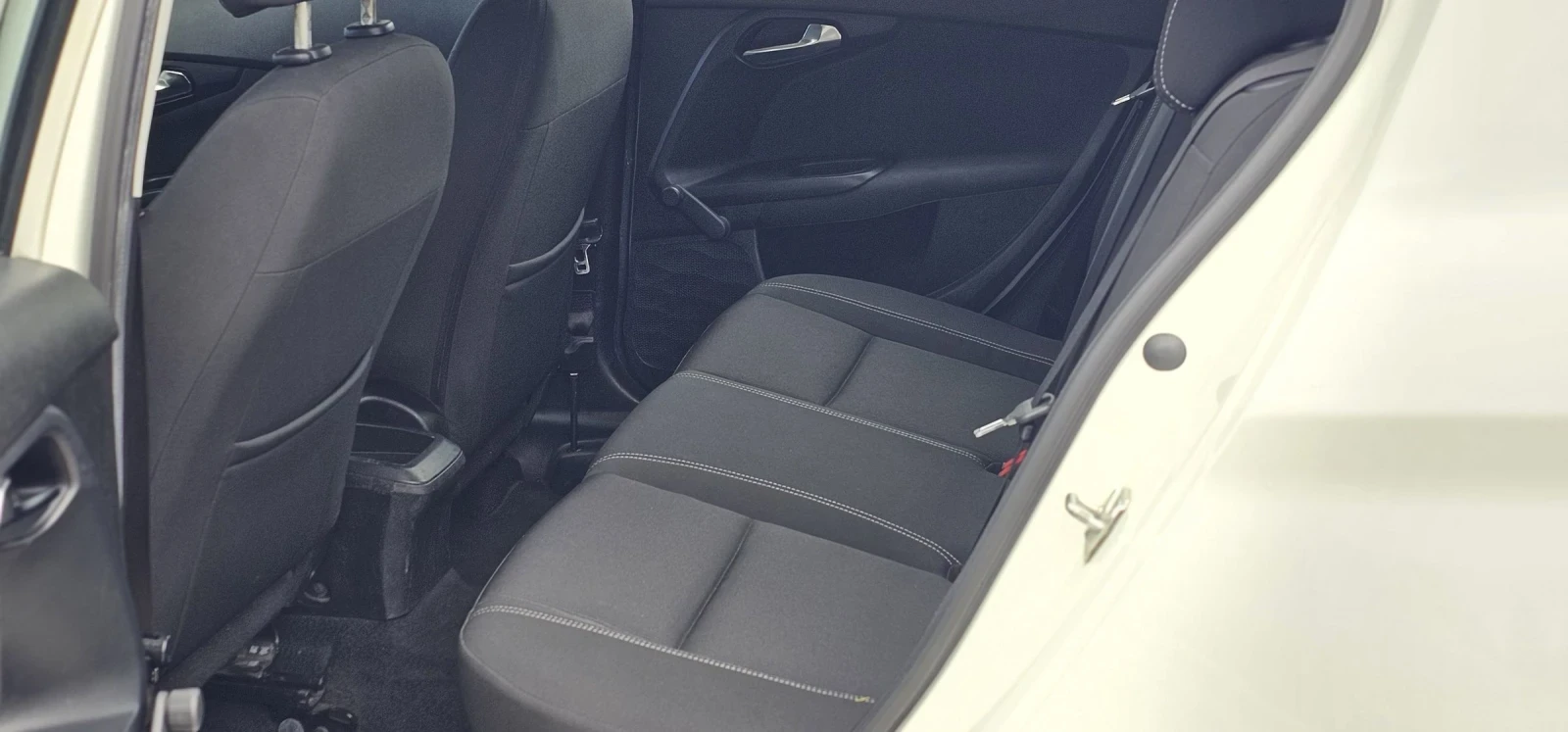 Fiat Tipo 1.4i+ ЗаводскаГаз-ХЕЧБЕК* внос от14.10 | Mobile.bg — изображение 15