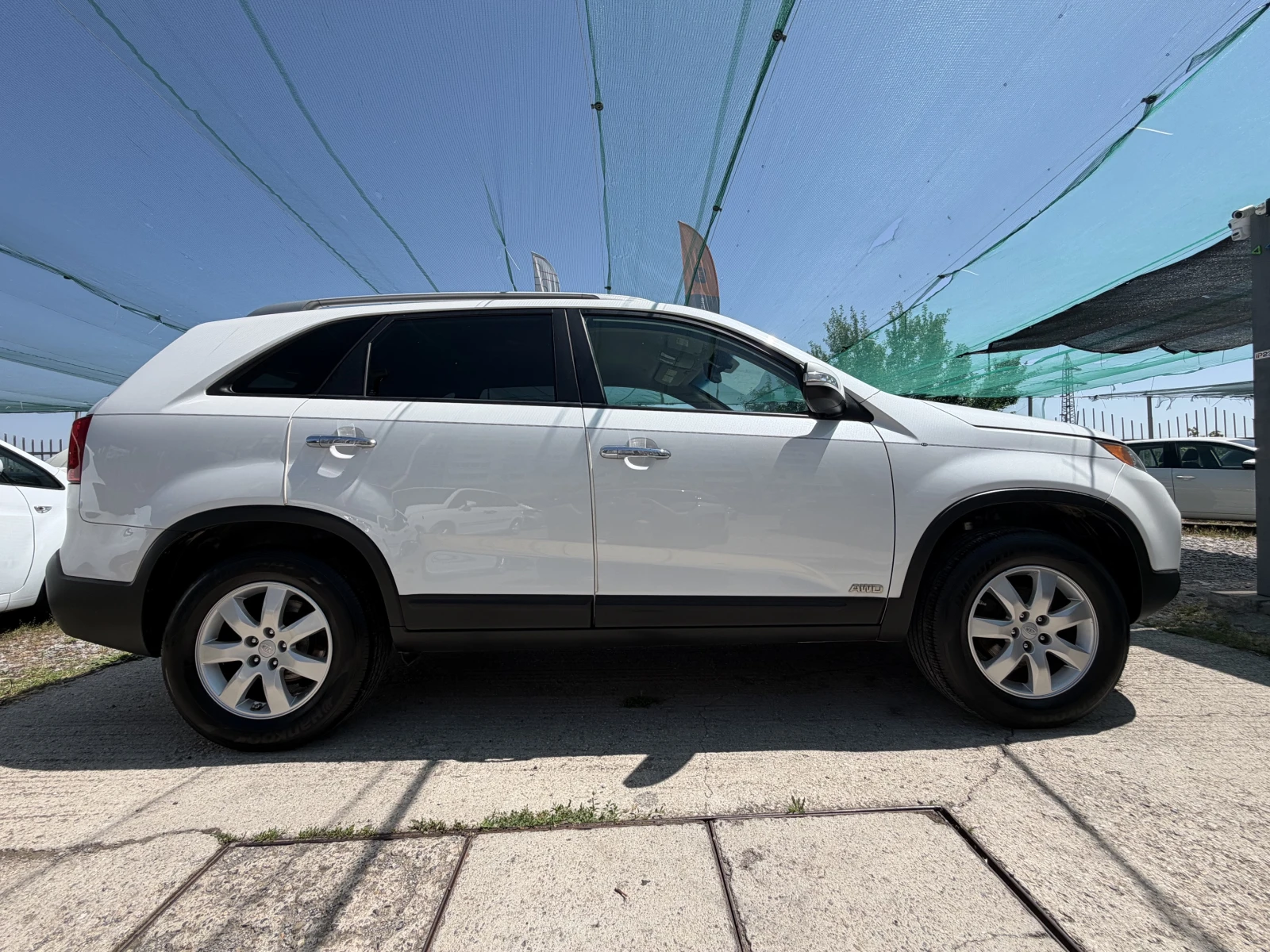 Kia Sorento 2.4* БЕНЗИН* 4х4* АВТОМАТИК* 7* МЕСТЕН* * * , снимка 7 - Автомобили и джипове - 49464984