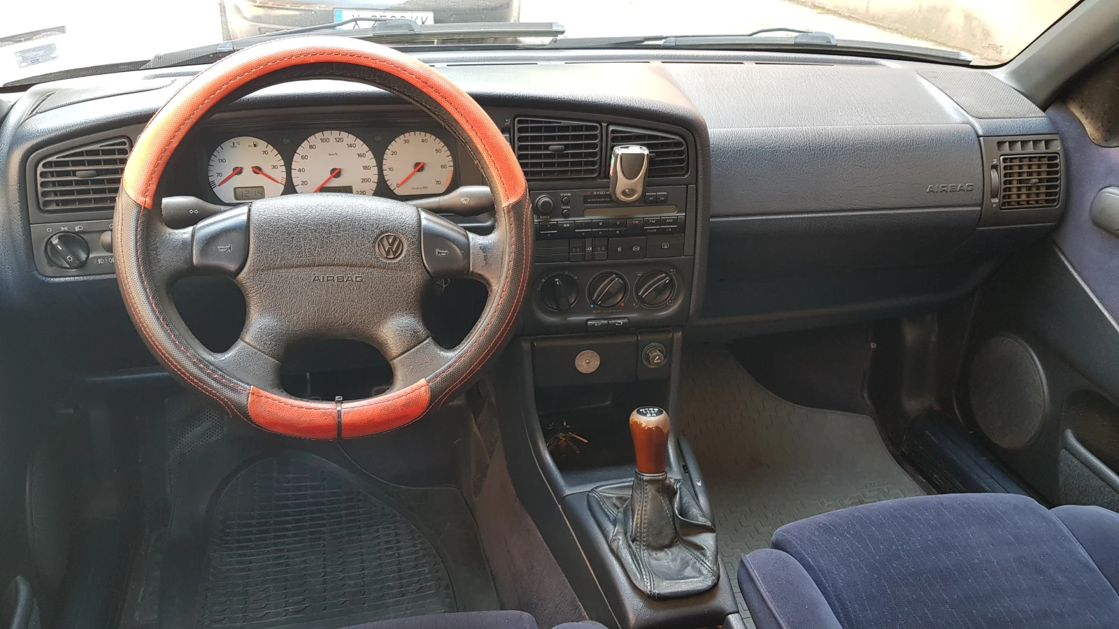 VW Passat 1.8i - изображение 10