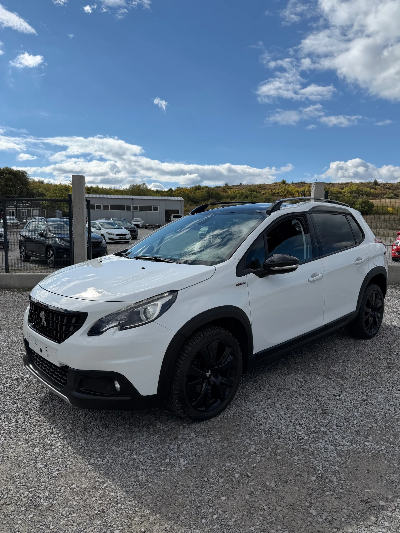 Peugeot 2008 1.2i GT LINE AUTOMAT PANORAMA EURO 6 SERVICE BOOK - изображение 2