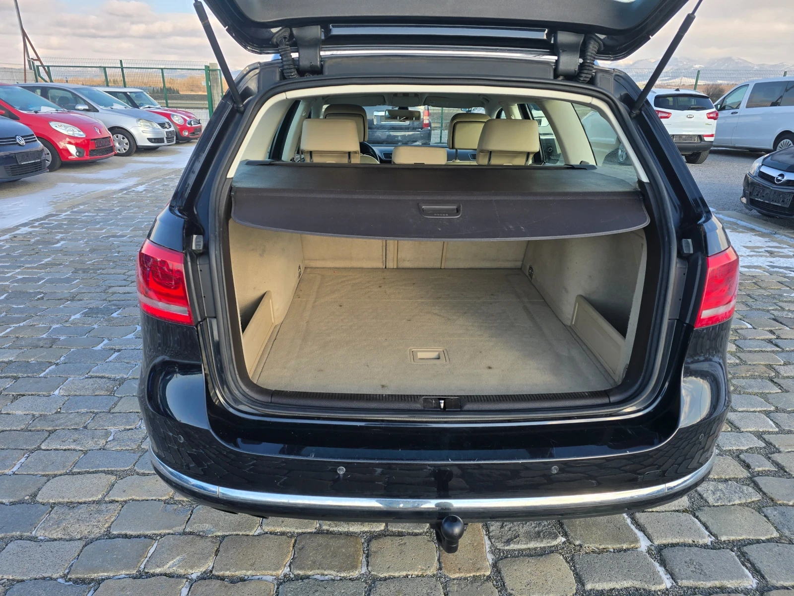 VW Passat 2.0TDI 140кс LED КОЖА ПАРКТРОНИК ЕВРО 5 - изображение 10