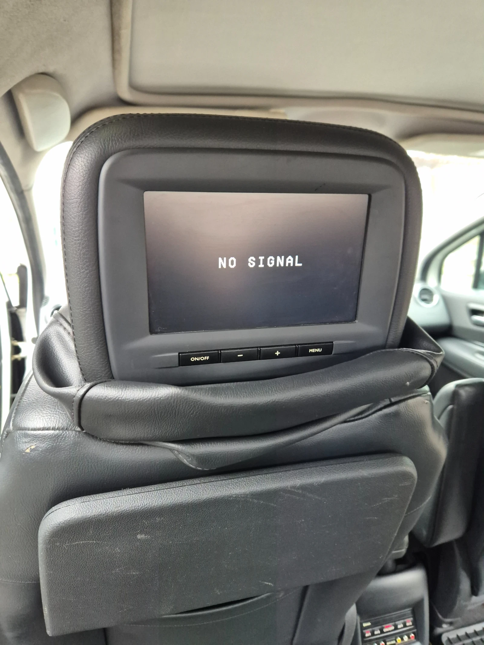 Peugeot 5008  7местен - изображение 8