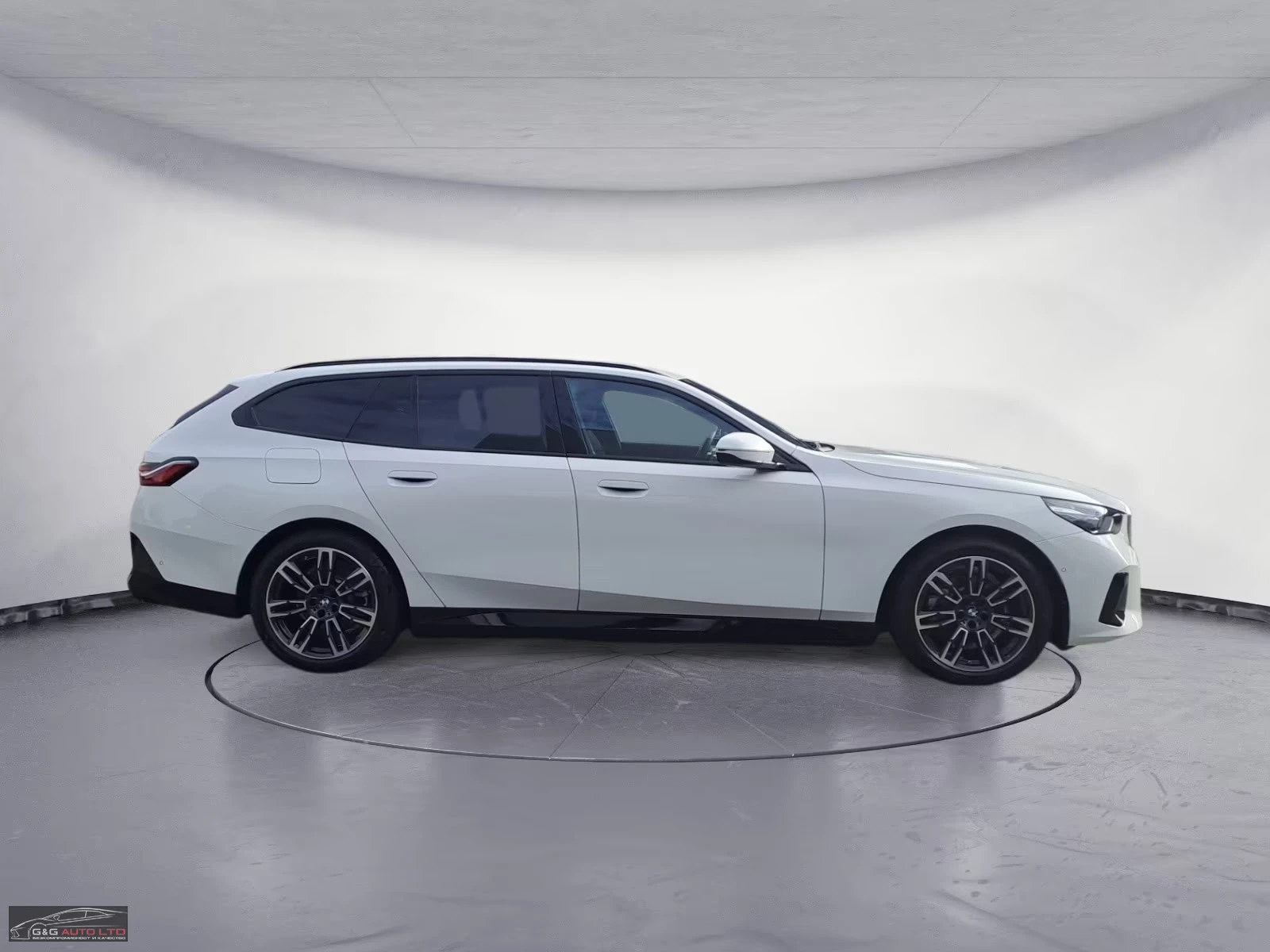 BMW 530E G60/HP/TOURING/MSPORT/NAVI/CAM/AMBI/ACC/978v - изображение 5