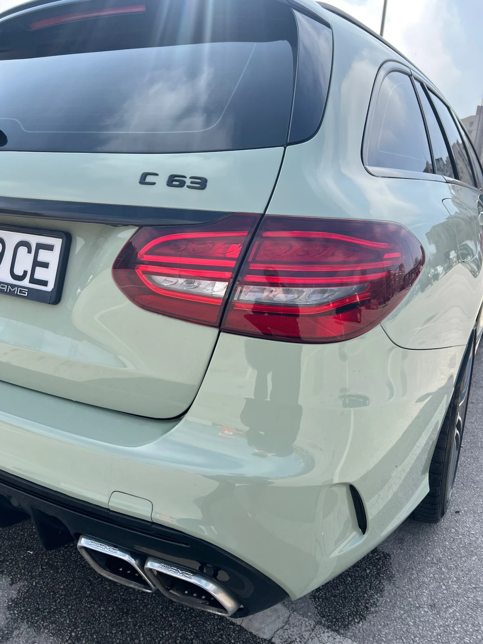 Mercedes-Benz C 63 AMG  - изображение 5