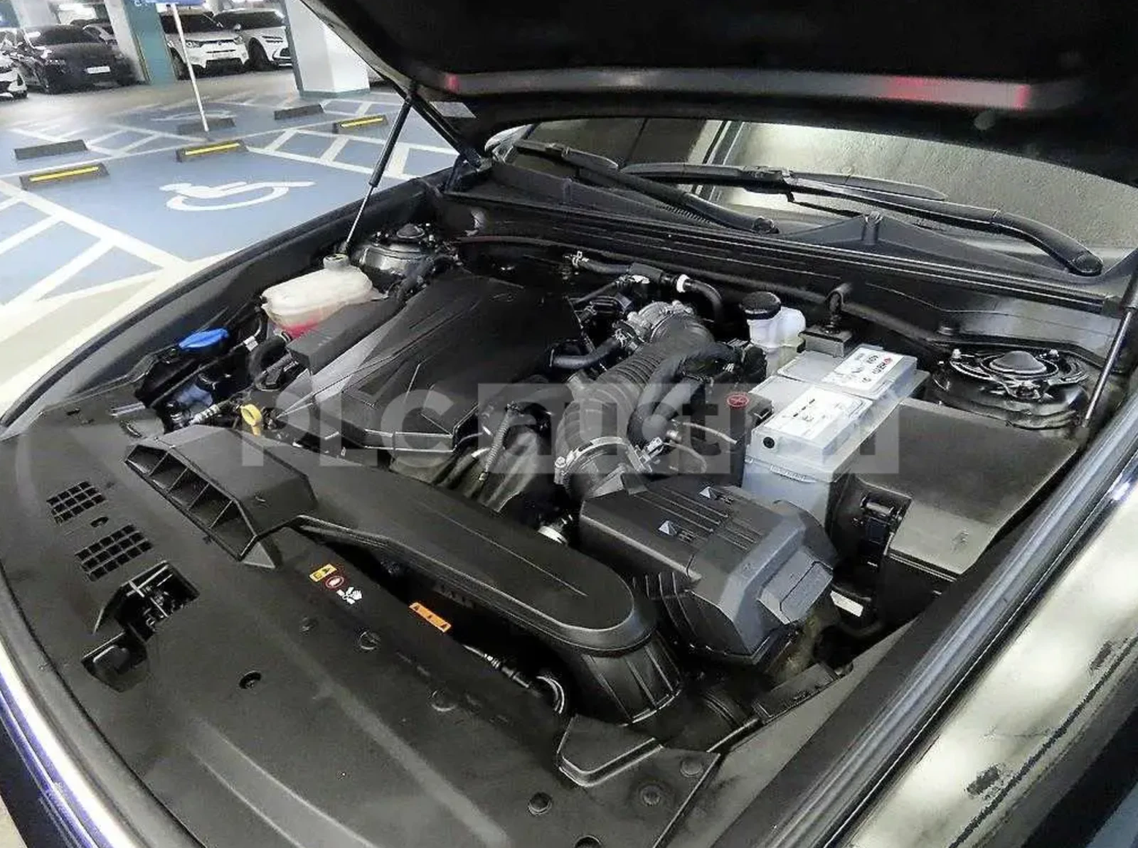 Hyundai Grandeur Caligraphy, снимка 15 - Автомобили и джипове - 53874026