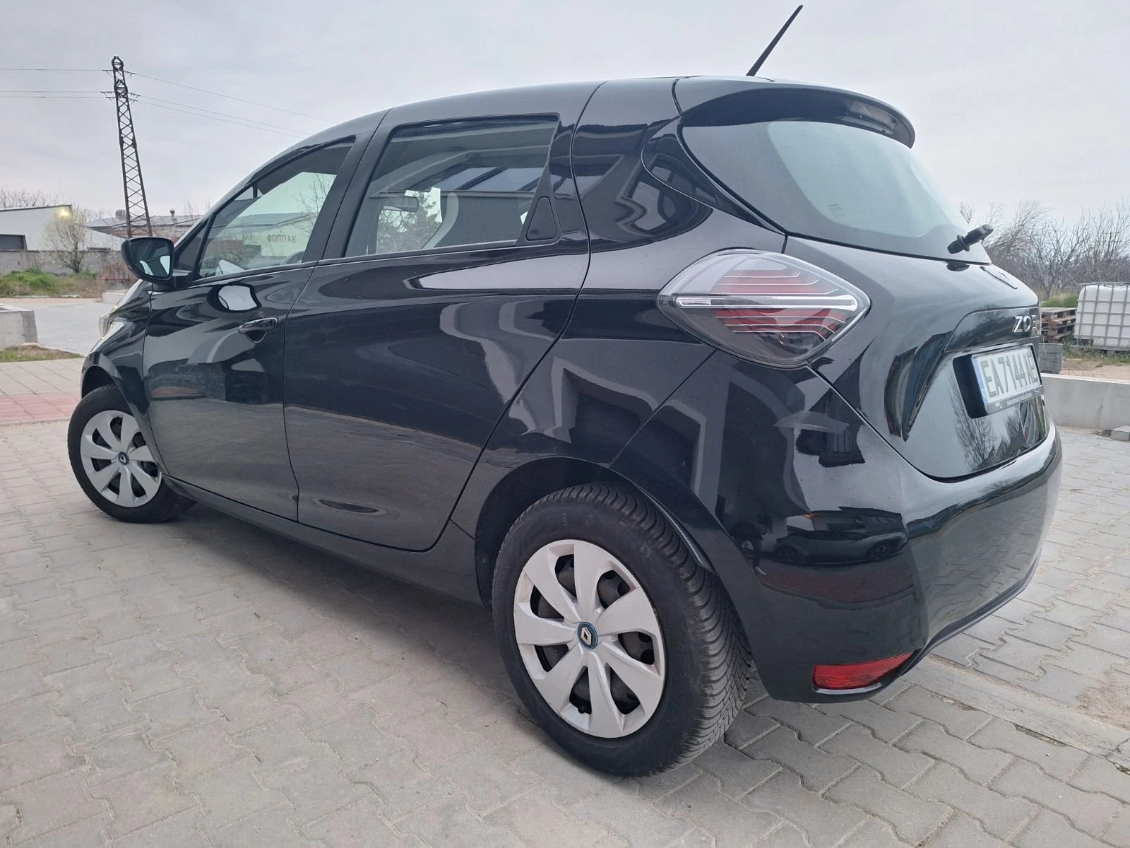 Renault Zoe 52 KW, снимка 2 - Автомобили и джипове - 53964017