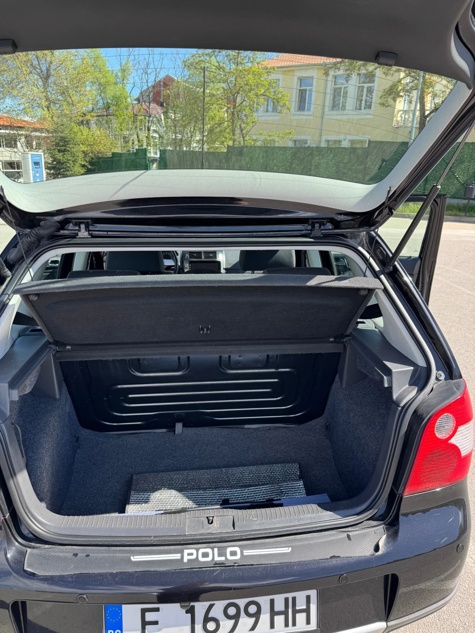 VW Polo Fun, снимка 10 - Автомобили и джипове - 54133714