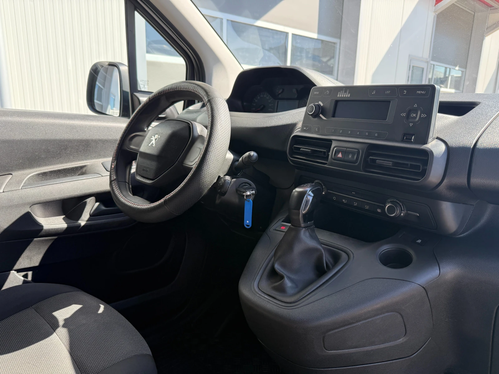 Peugeot Partner 1.5 Euro6D N1 (1+ ), снимка 15 - Автомобили и джипове - 54138986