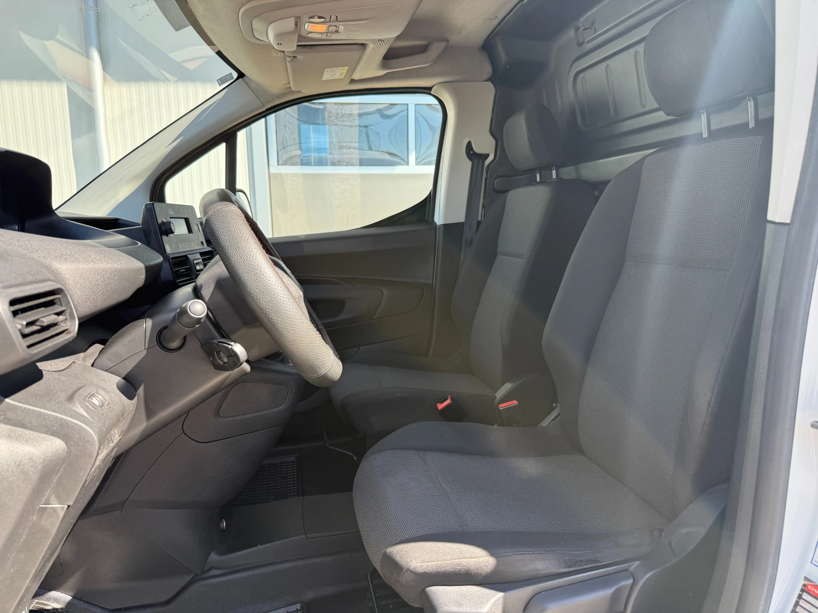 Peugeot Partner 1.5 Euro6D N1 (1+ ), снимка 12 - Автомобили и джипове - 54138986