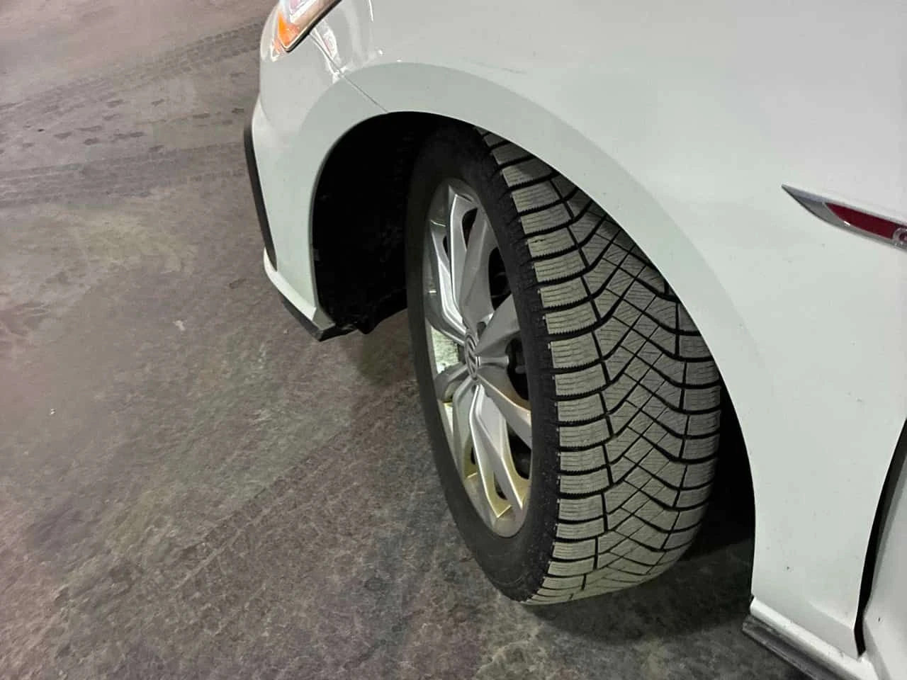 VW Golf * GTI* 5 door Manual* PANO* KEYLESS* �������*  | Mobile.bg � ����������� 7