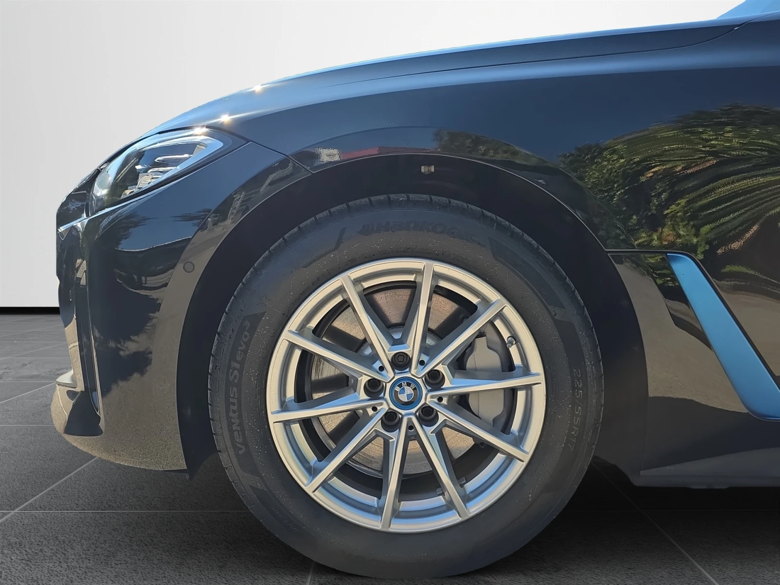 BMW i4 eDrive40, снимка 5 - Автомобили и джипове - 54425016