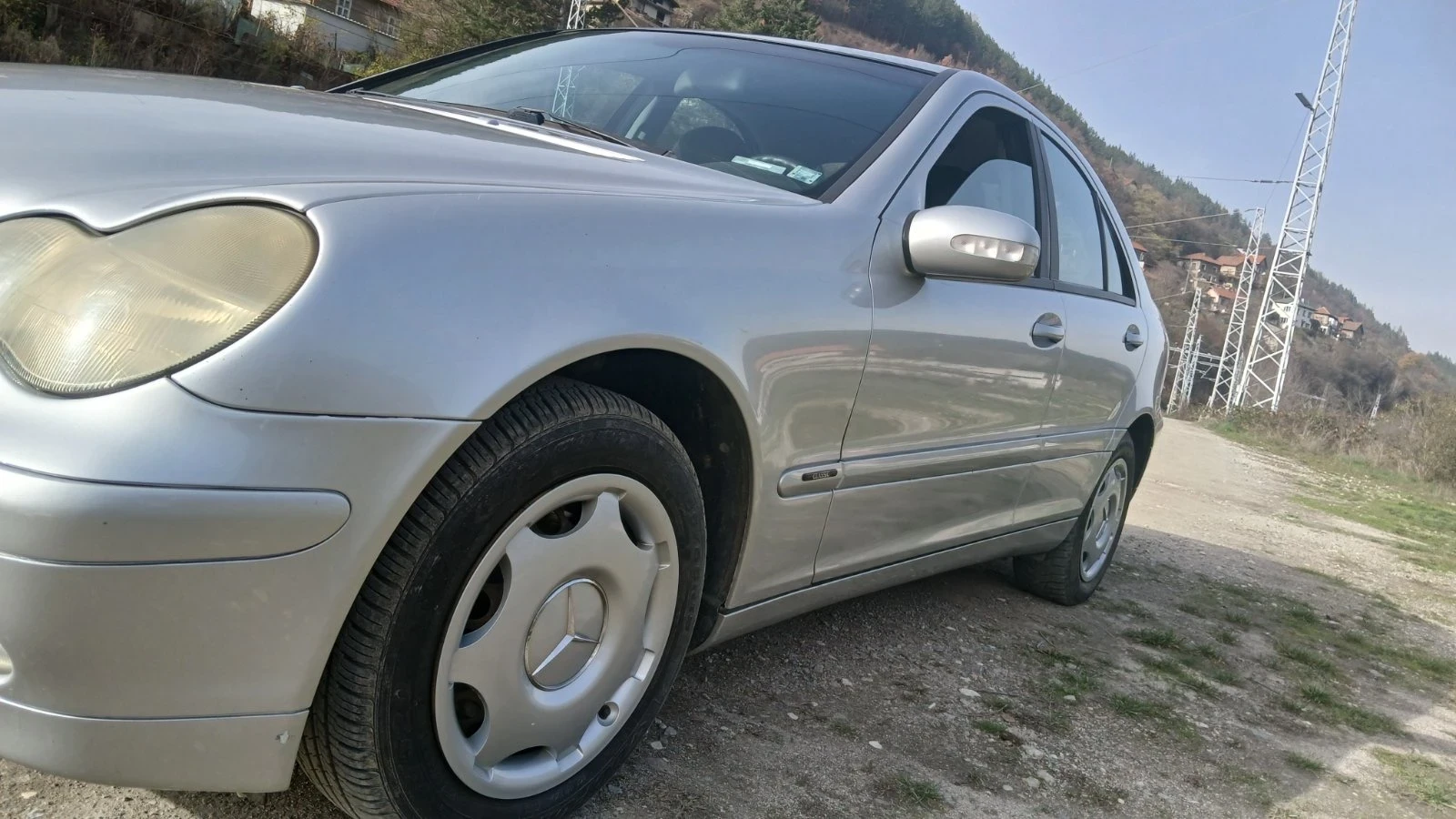 Mercedes-Benz C 220, снимка 2 - Автомобили и джипове - 54868938