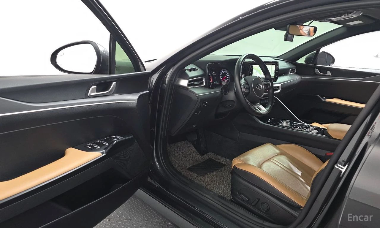 Kia K5 2.0* PRESTIGE* ПОДГРЕВ* ОБДУХВАНЕ* КАМЕРА* КЕЙЛЕС*, снимка 6 - Автомобили и джипове - 54870242