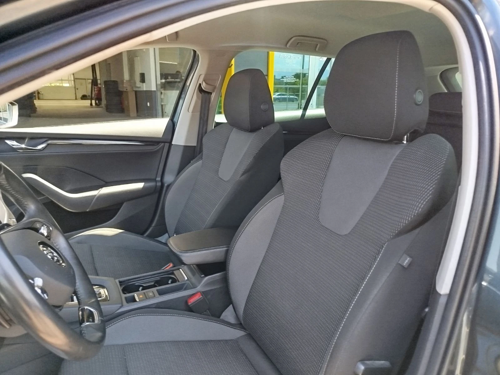 Skoda Octavia 1.5 TSI/150 к.с., снимка 11 - Автомобили и джипове - 55055994