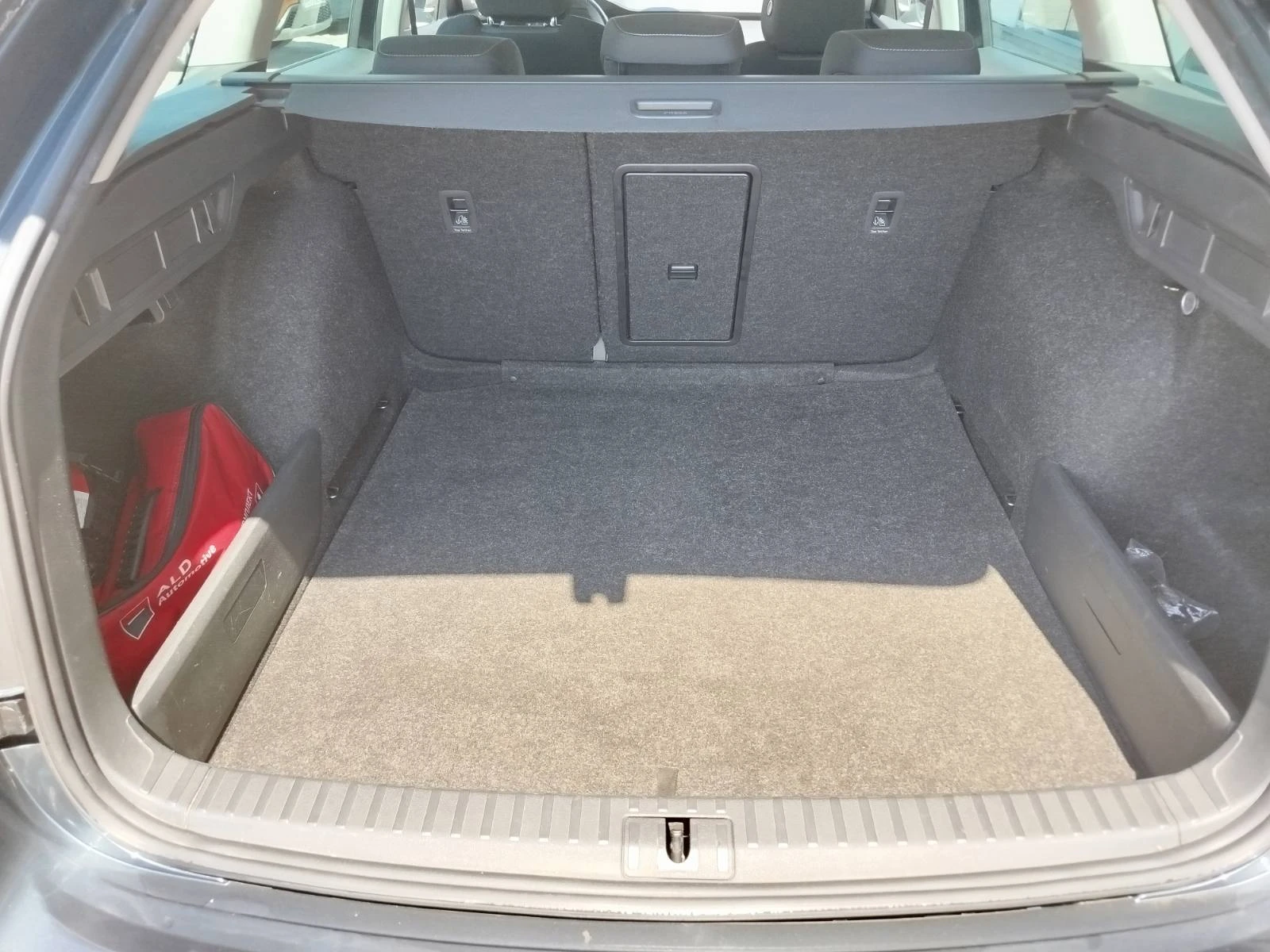 Skoda Octavia 1.5 TSI/150 к.с., снимка 9 - Автомобили и джипове - 55055994