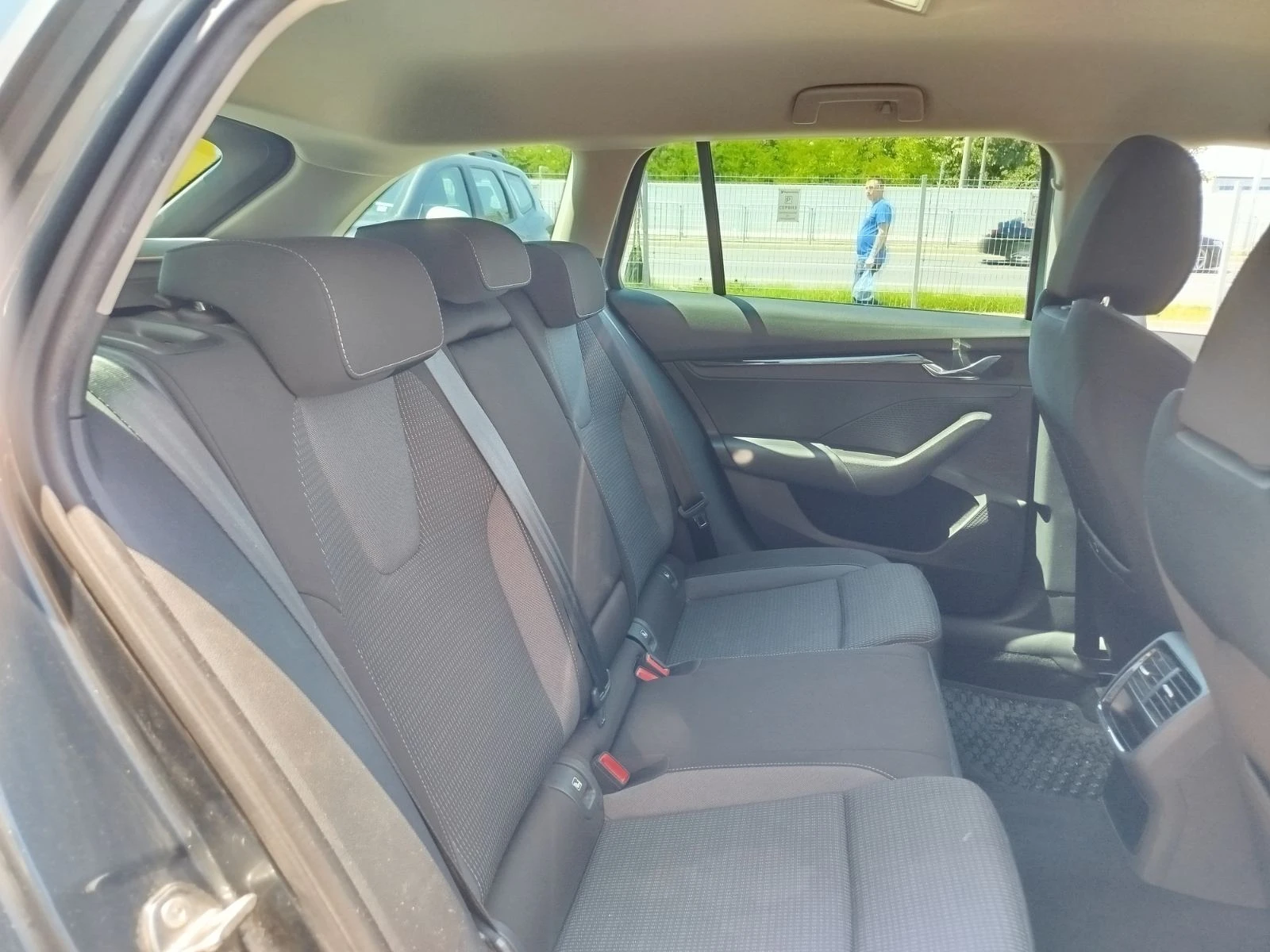 Skoda Octavia 1.5 TSI/150 к.с., снимка 17 - Автомобили и джипове - 55055994