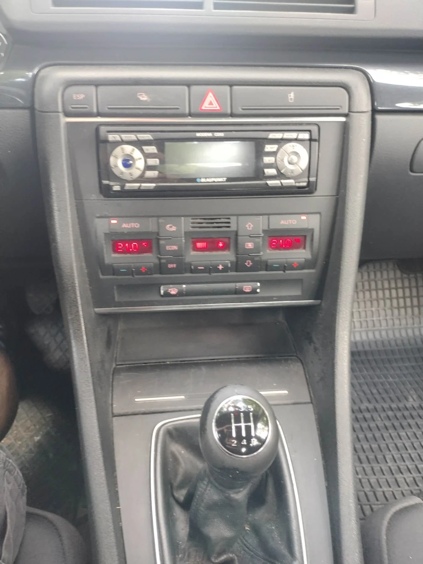 Audi A4 1.9TDI, снимка 9 - Автомобили и джипове - 55069374
