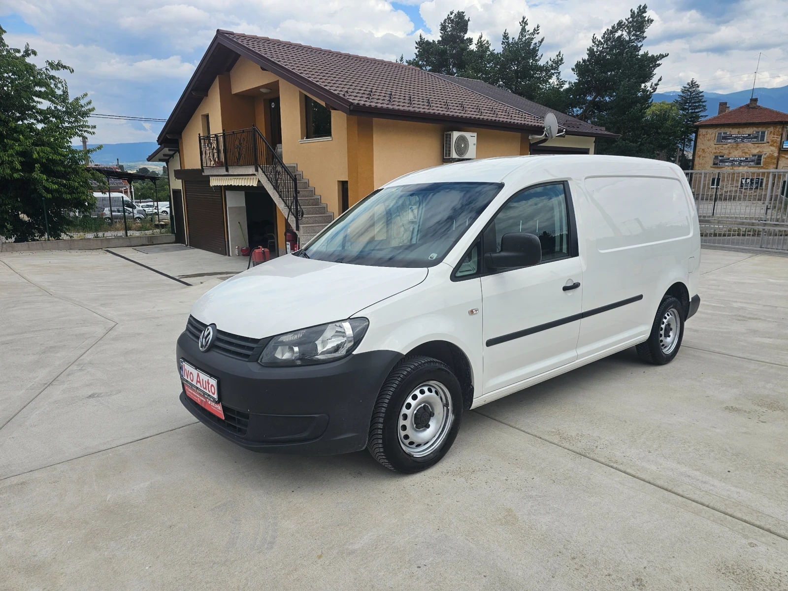 VW Caddy Maxi Bazza