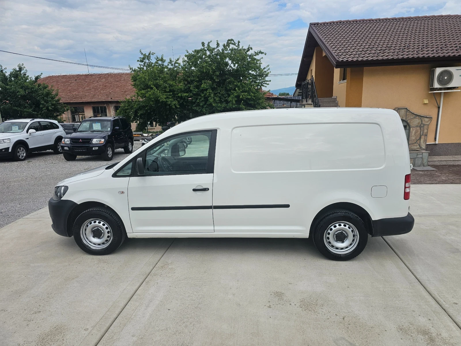 VW Caddy Maxi Bazza, снимка 2 - Автомобили и джипове - 55190314
