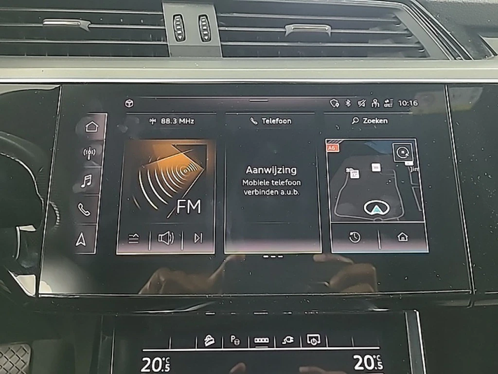 Audi E-Tron 55 S-LINE, снимка 11 - Автомобили и джипове - 55324657