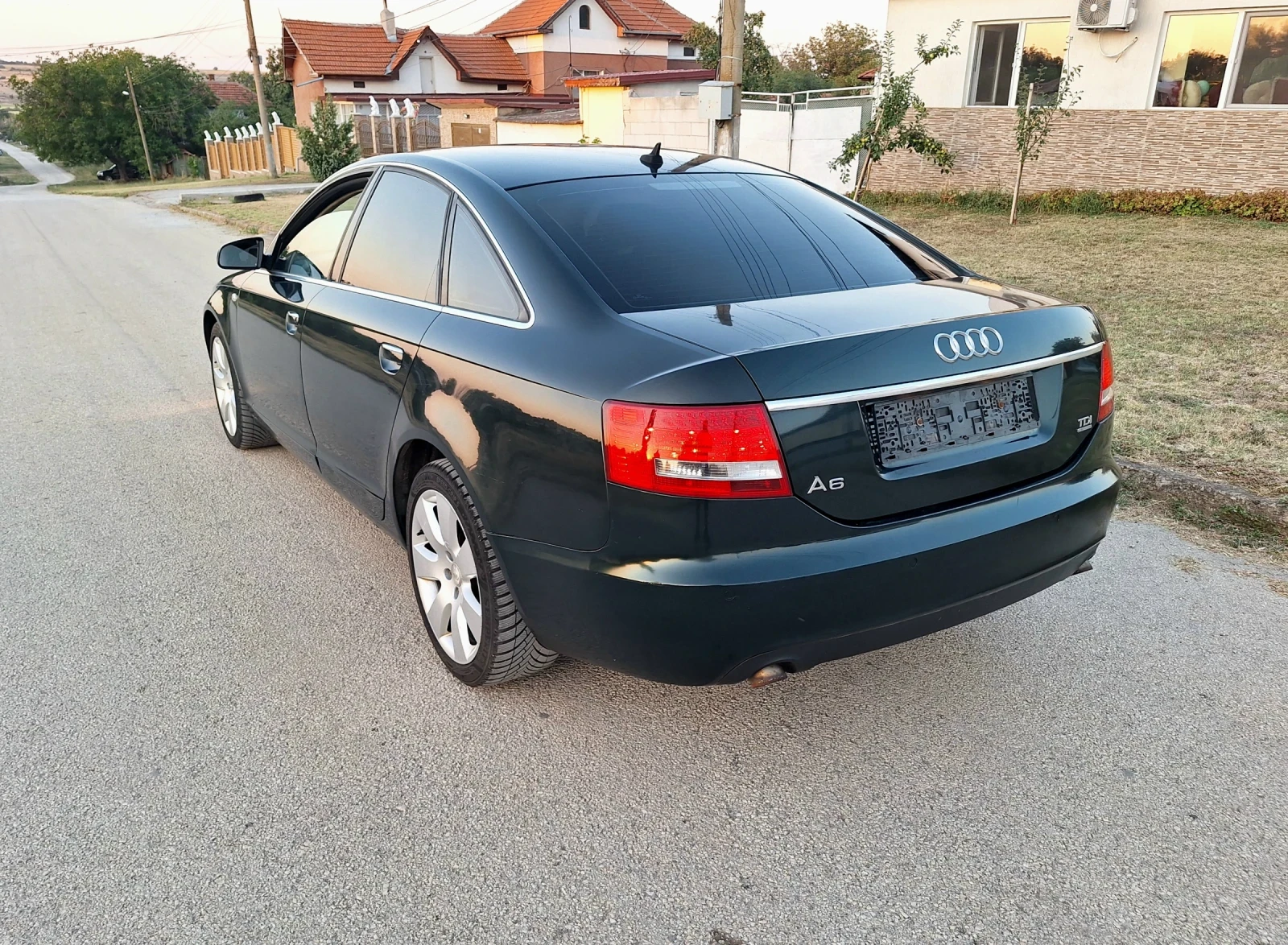 Audi A6 3.0TDI 4?4, снимка 3 - Автомобили и джипове - 55536313
