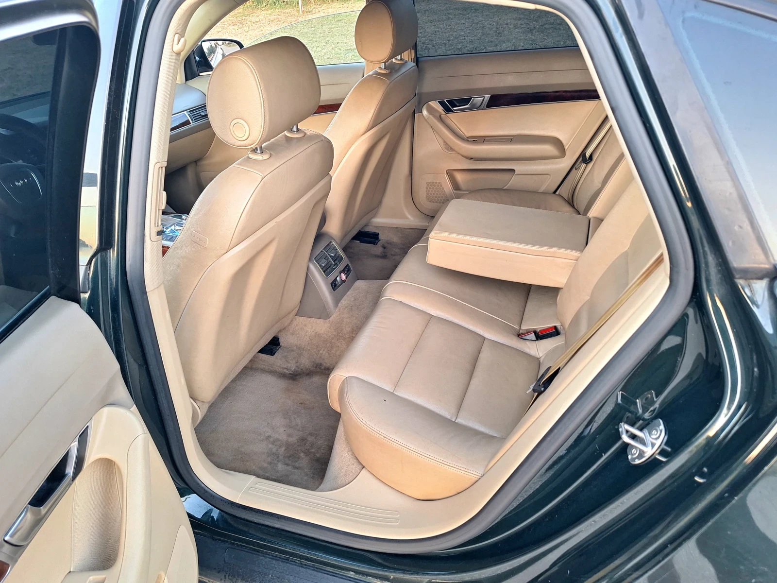 Audi A6 3.0TDI 4?4, снимка 11 - Автомобили и джипове - 55536313