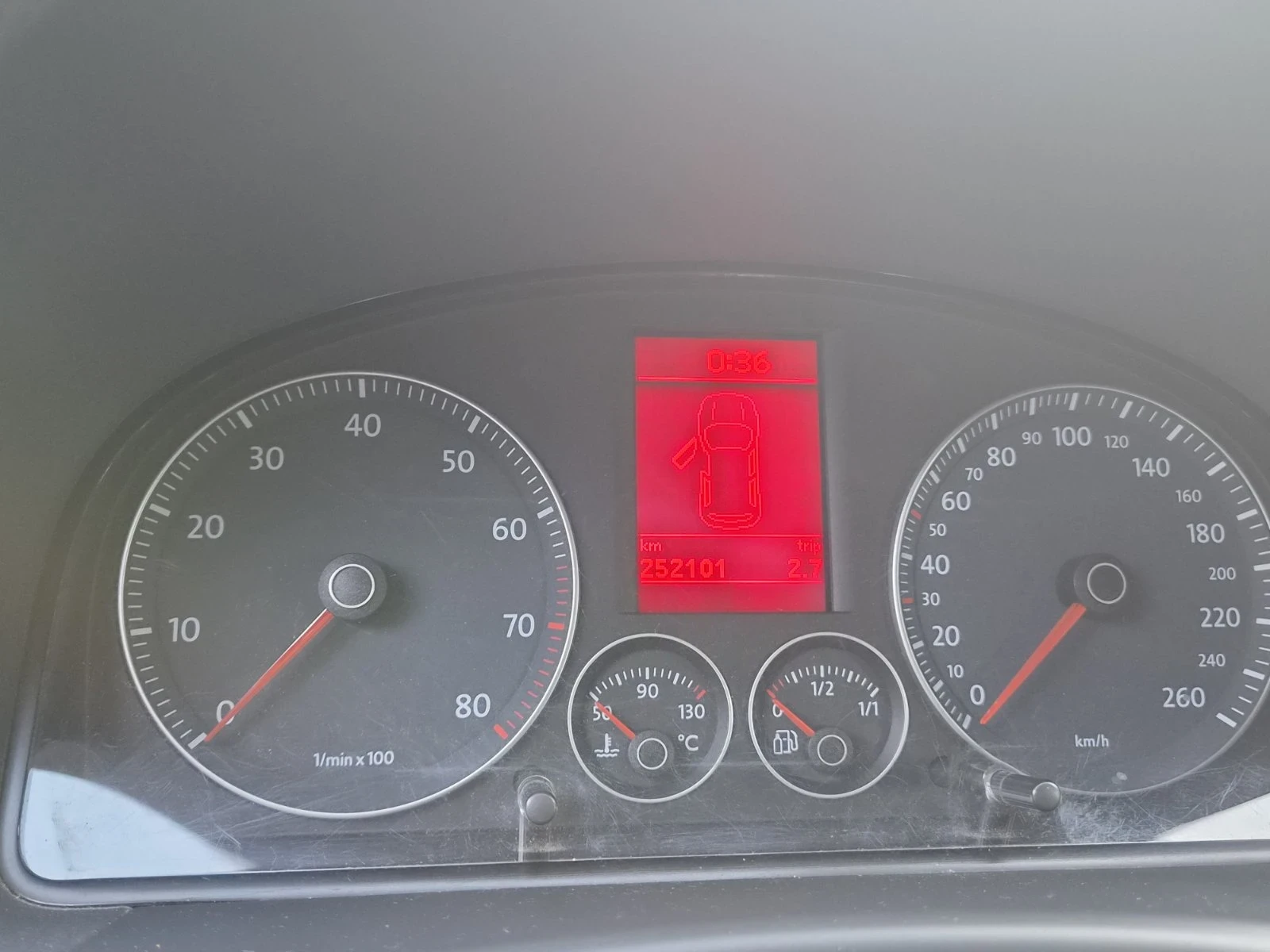 VW Touran 6 скорости, Navi, Lpg, снимка 6 - Автомобили и джипове - 55607826