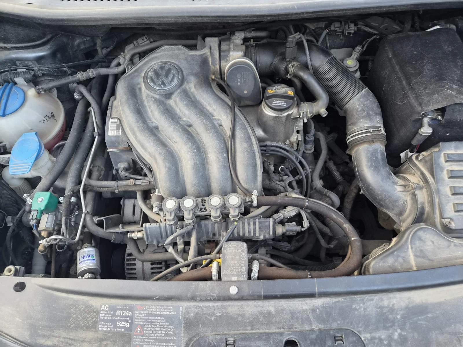 VW Touran 6 скорости, Navi, Lpg, снимка 13 - Автомобили и джипове - 55607826
