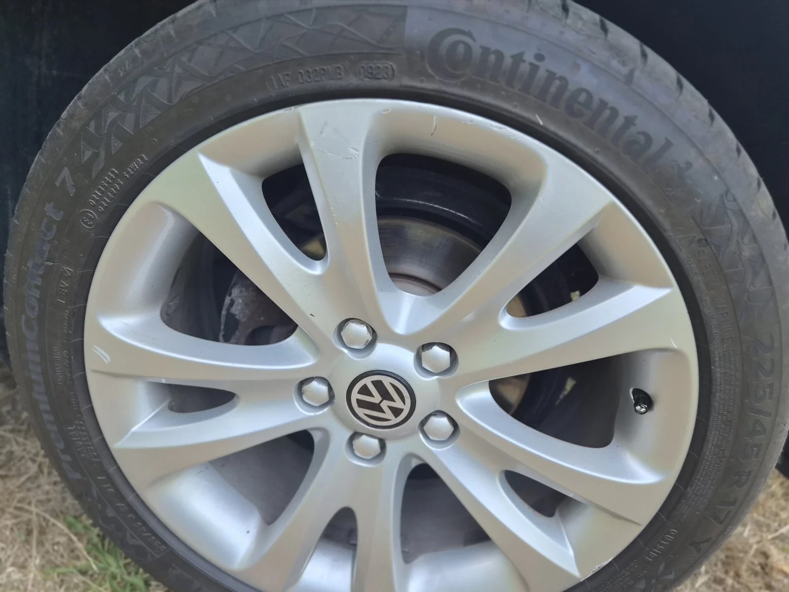 VW Touran 6 скорости, Navi, Lpg, снимка 14 - Автомобили и джипове - 55607826