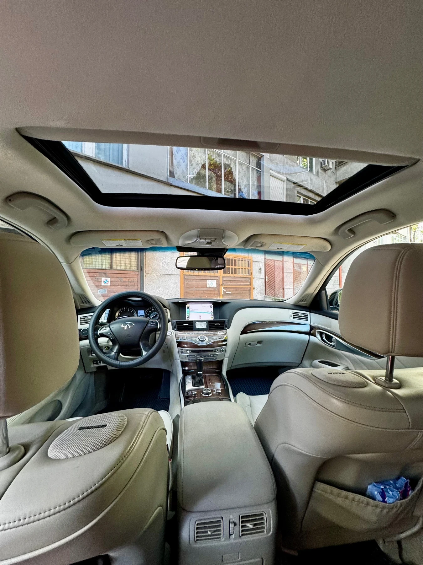 Infiniti Q70 Awd, снимка 10 - Автомобили и джипове - 55739093