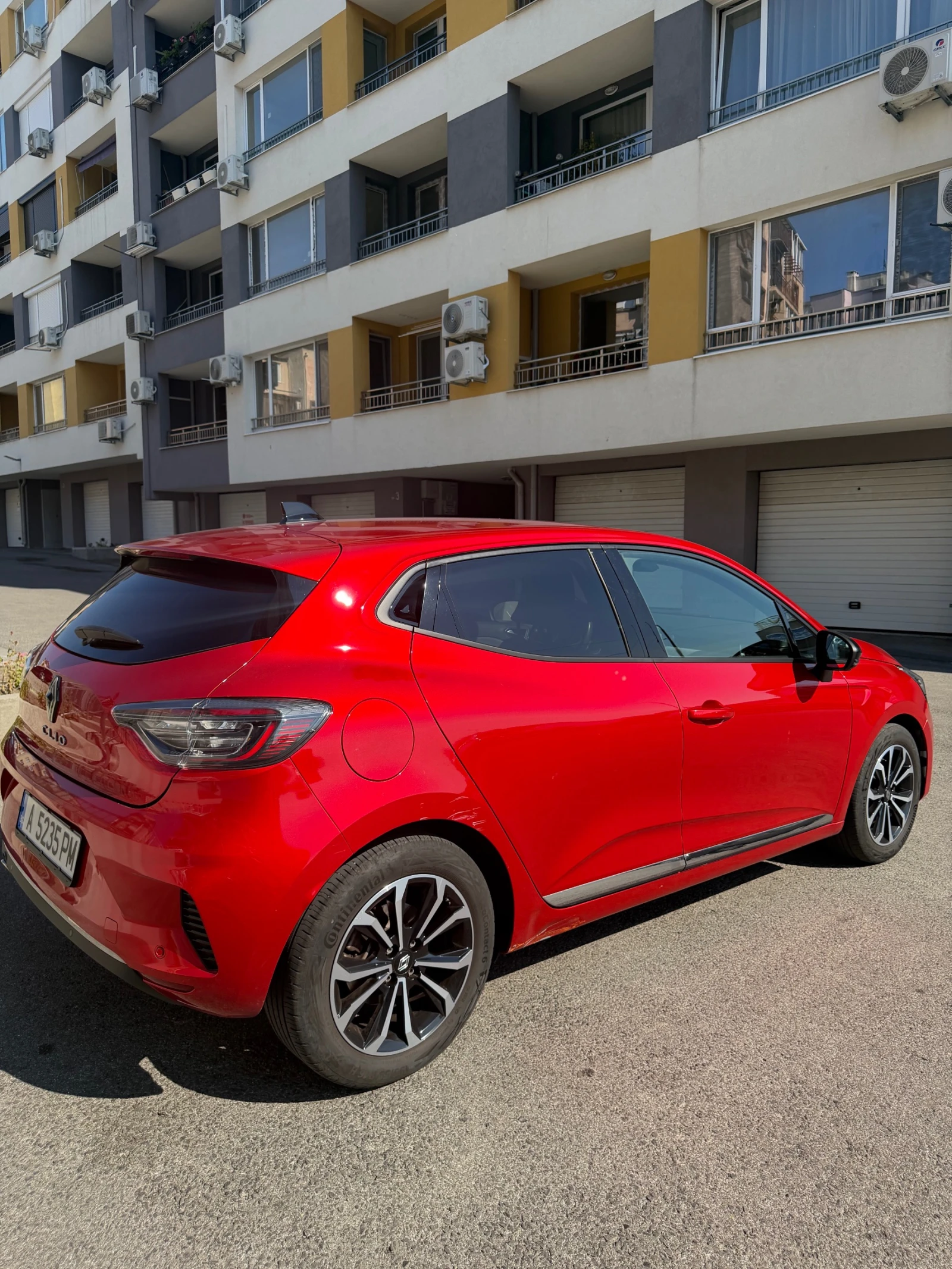 Renault Clio 1.0, снимка 6 - Автомобили и джипове - 56162739