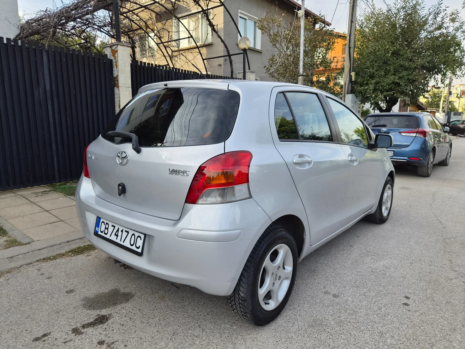 Toyota Yaris 1.4D4D, снимка 4 - Автомобили и джипове - 56395923
