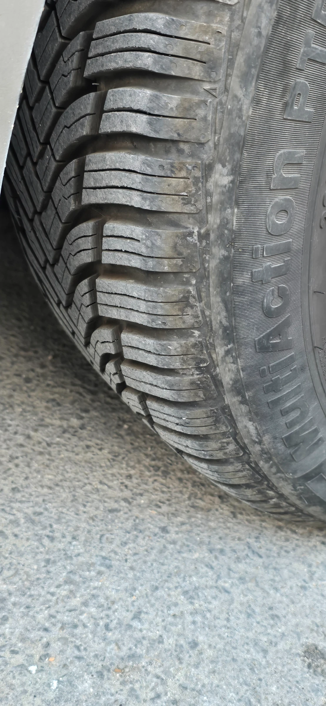Mercedes-Benz E 320, снимка 10 - Автомобили и джипове - 56407230