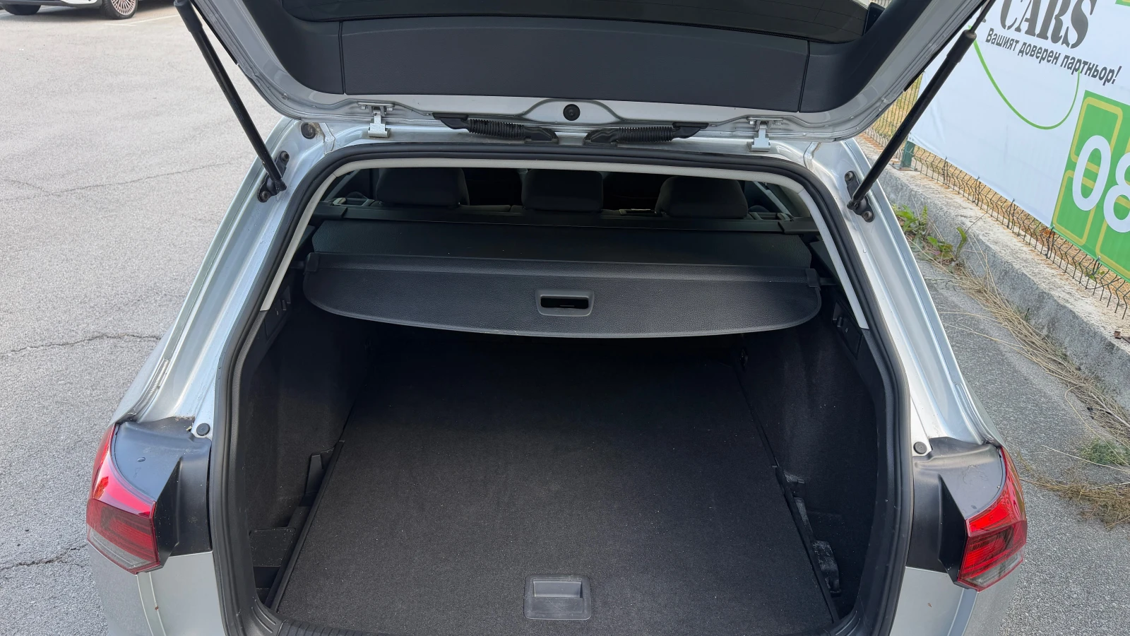 VW Golf Variant 2.0 TDI ����� ���������� �� ��������!  | Mobile.bg � ����������� 10