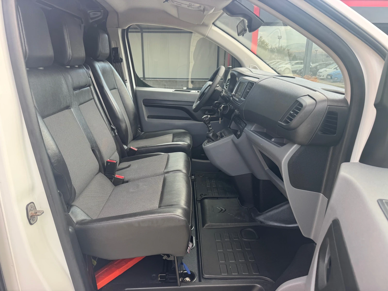 Citroen Jumpy 1.6HDI ХЛАДИЛЕН, снимка 12 - Автомобили и джипове - 56648402