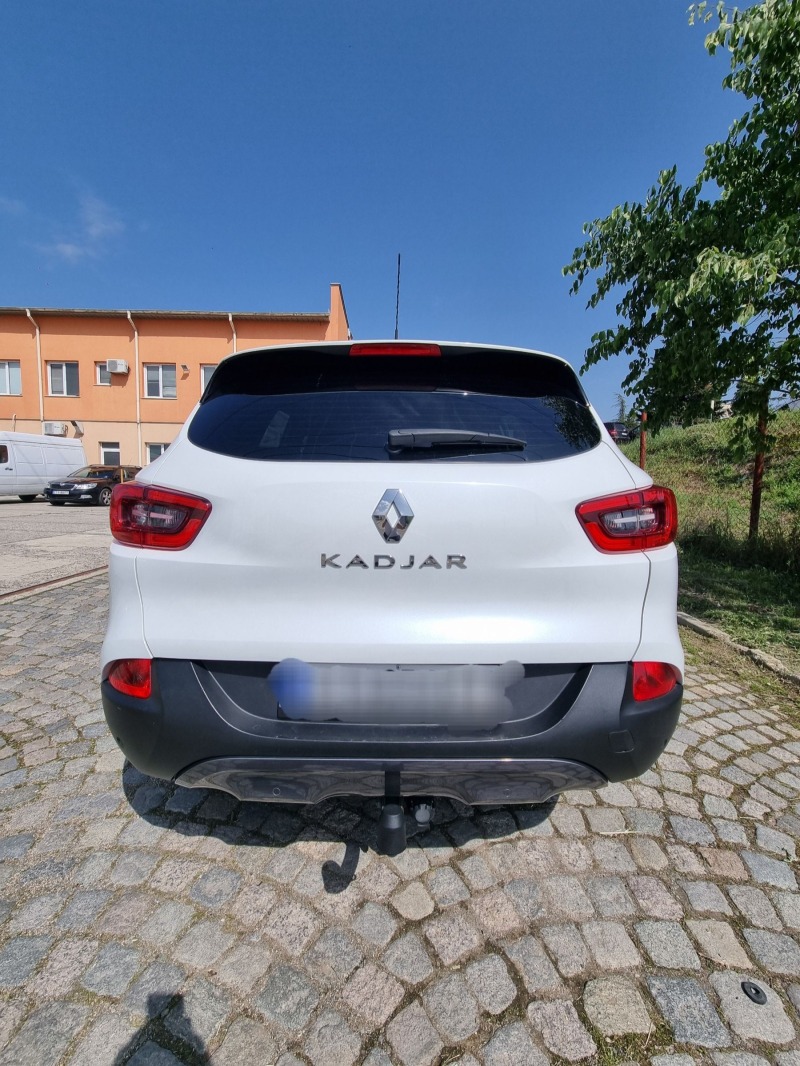 Renault Kadjar 1.2Tce, снимка 8 - Автомобили и джипове - 46044224