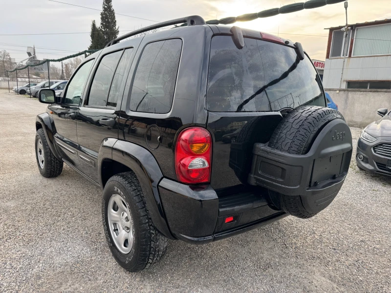 Jeep Cherokee 2.8 CRDi 4x4, снимка 6 - Автомобили и джипове - 49458677