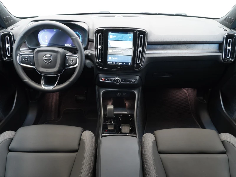 Volvo XC40 Core/408hp/RECHARGE/PURE/ELECTRIC/NAVI/270vpr, снимка 7 - Автомобили и джипове - 49922309