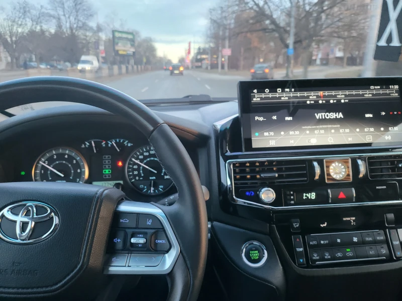 Toyota Land cruiser Toyota Land Cruiser 200 * 4.7i V8 * LPG, снимка 9 - Автомобили и джипове - 53065560