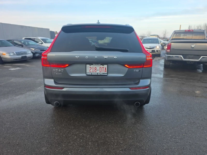 Volvo XC60 * Momentum * CARFAX * БЕЗ ПЪРВОНАЧАЛНА ВНОСКА, снимка 4 - Автомобили и джипове - 53079179