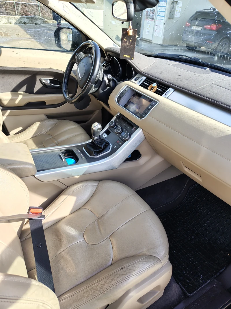 Land Rover Evoque, снимка 8 - Автомобили и джипове - 53584786