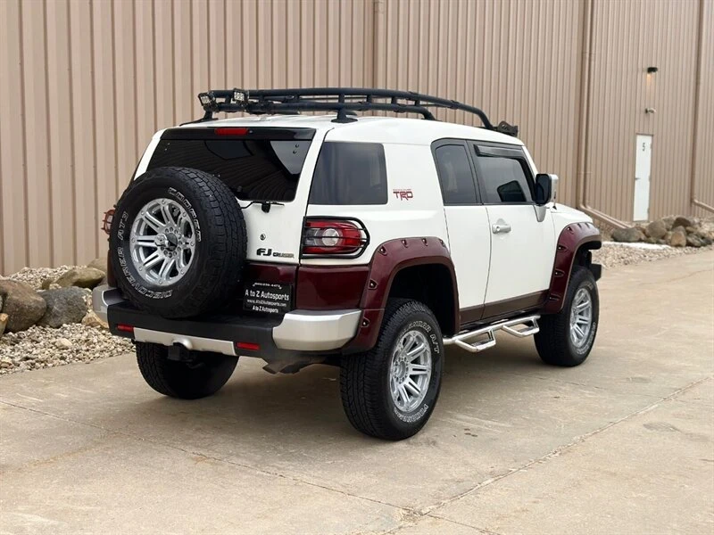 Toyota Fj cruiser, снимка 11 - Автомобили и джипове - 48731540