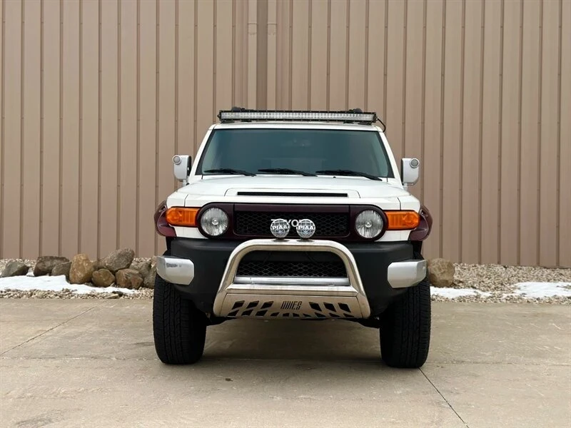 Toyota Fj cruiser, снимка 3 - Автомобили и джипове - 48731540