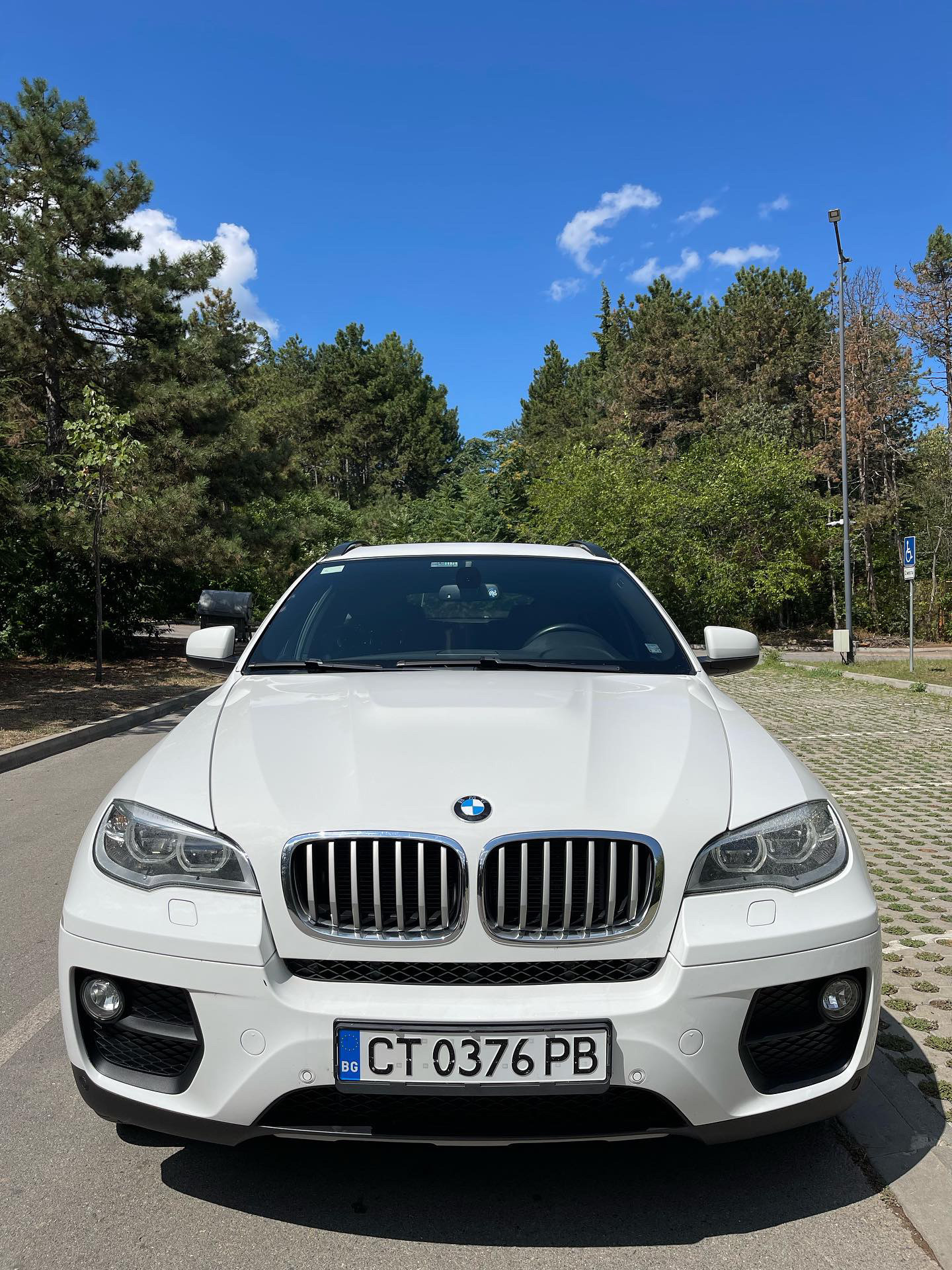 BMW X6 40d - изображение 1
