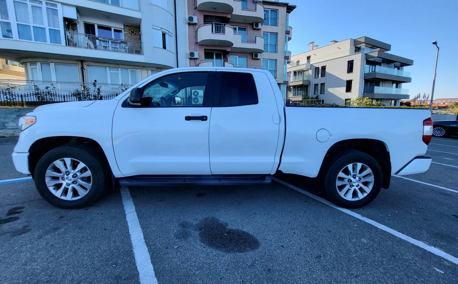 Toyota Tundra 5.7 LIMITED - изображение 4