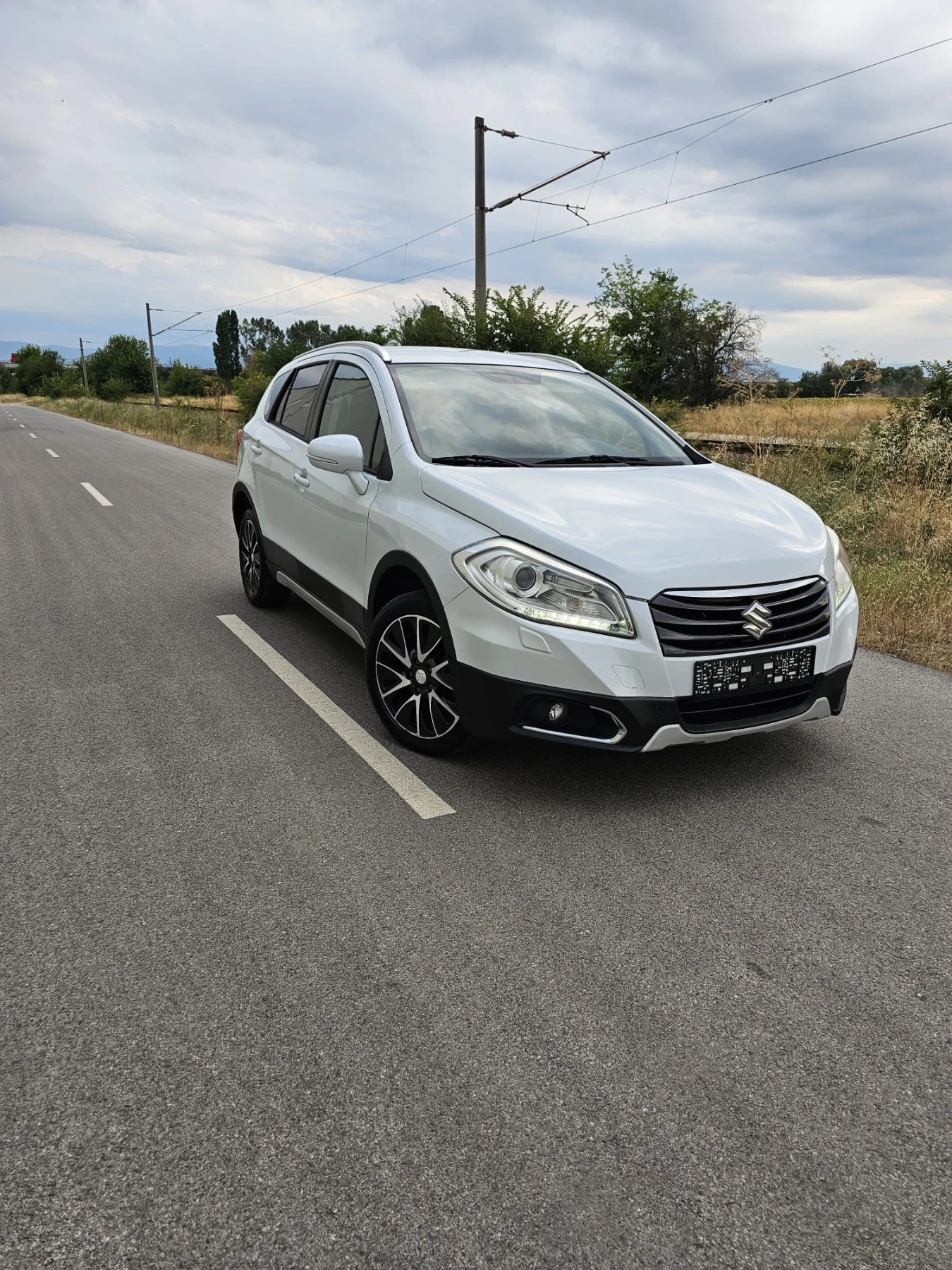 Suzuki SX4 S-Cross S X 4  S-cross  4x4 - изображение 2